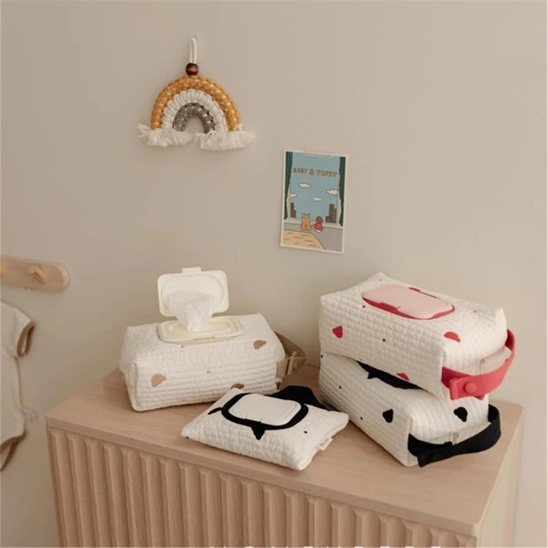 Quilted Baby Wipes Pouch – Cozy Nursery Essential for Parents